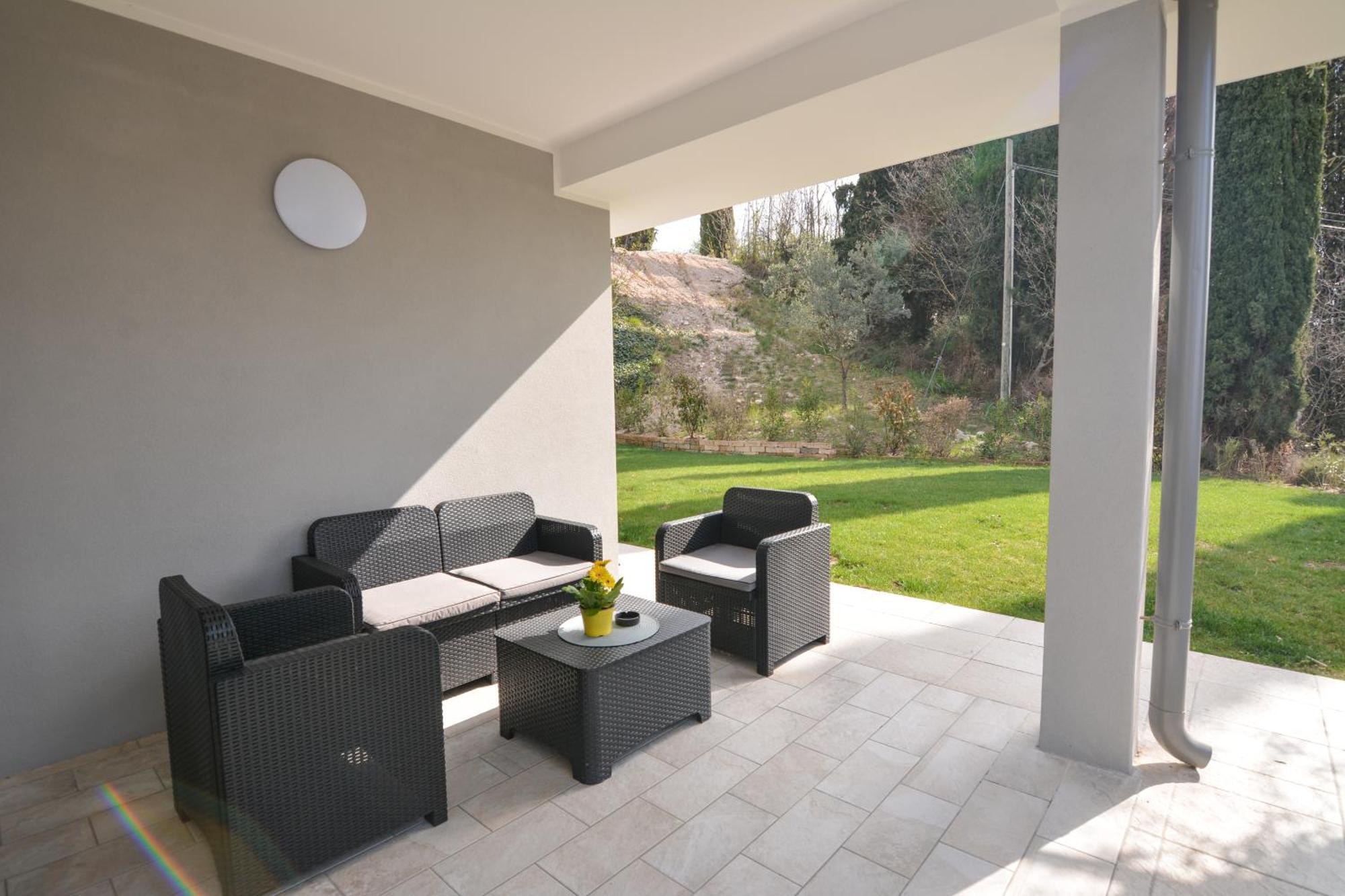Sunset Lodge - Enjoy Holiday Γκάρντα Εξωτερικό φωτογραφία