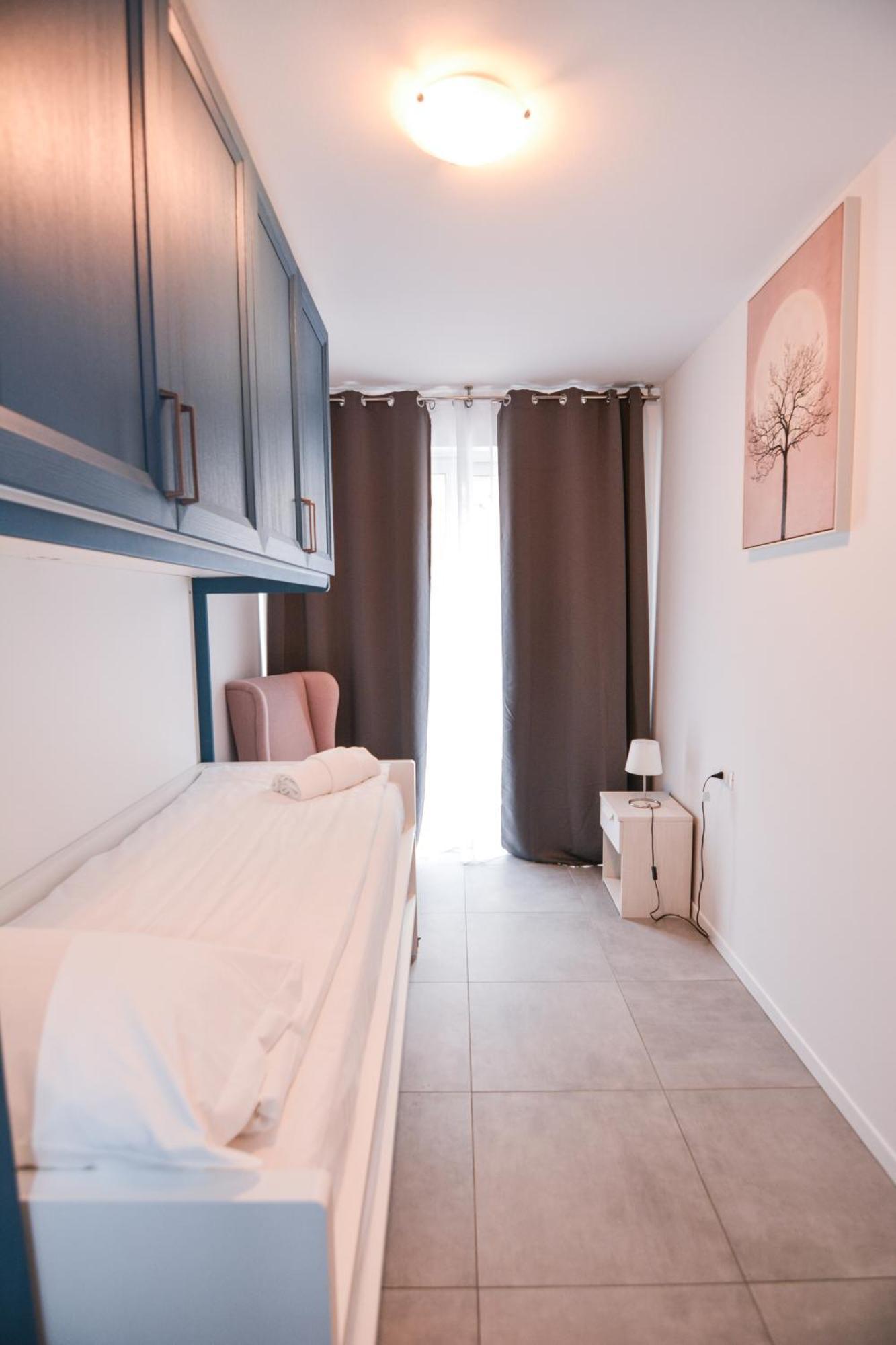 Sunset Lodge - Enjoy Holiday Γκάρντα Εξωτερικό φωτογραφία