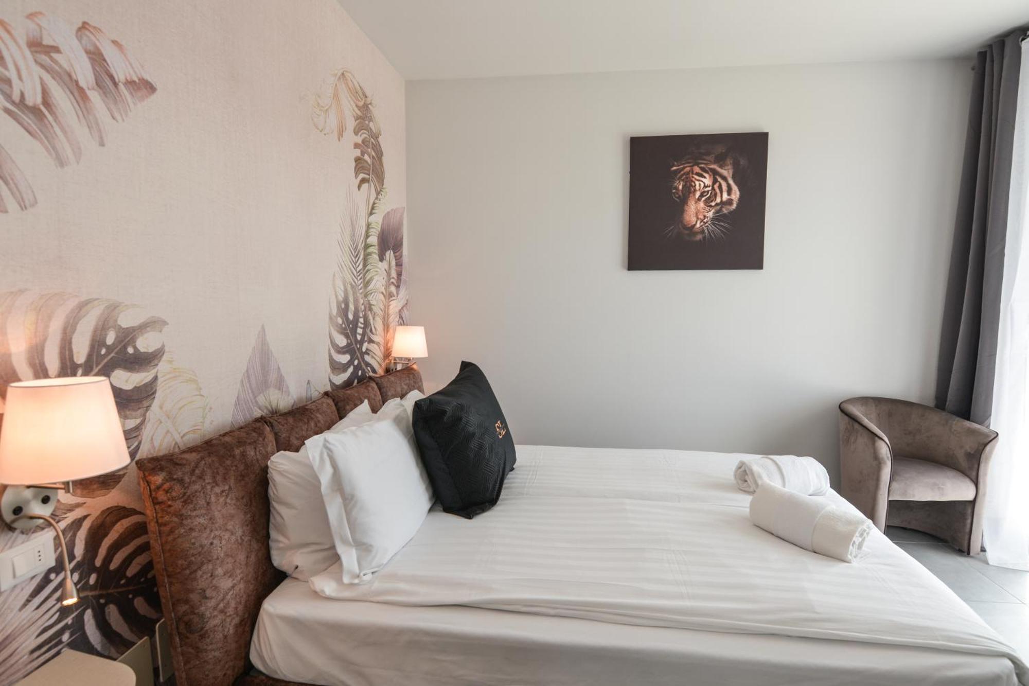 Sunset Lodge - Enjoy Holiday Γκάρντα Εξωτερικό φωτογραφία